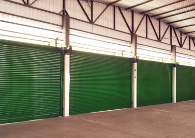Venda de porta de aço de enrolar