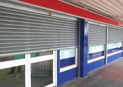 Material para porta de enrolar automática